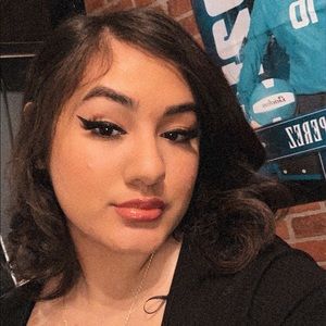 Meet your Posher, Melany